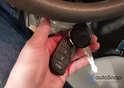 2005 Ford Freestyle Se z USA, uszkodzony, nr VIN 1FMZK01165GA13130